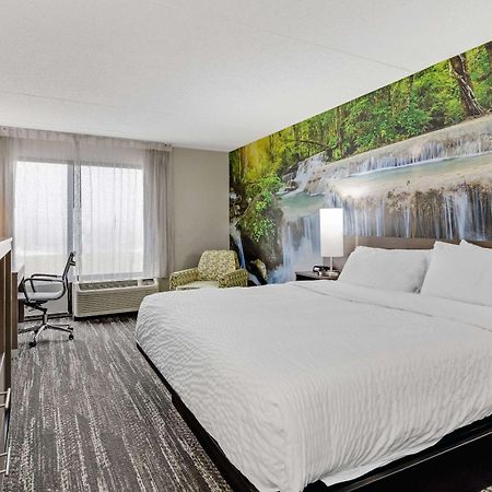Hotel Clarion Pointe Near Erie Casino Kearsarge Esterno foto