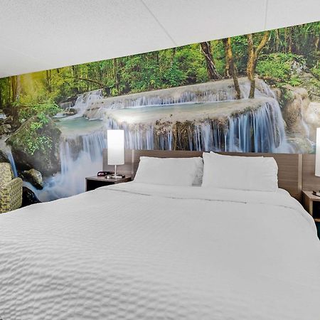 Hotel Clarion Pointe Near Erie Casino Kearsarge Esterno foto