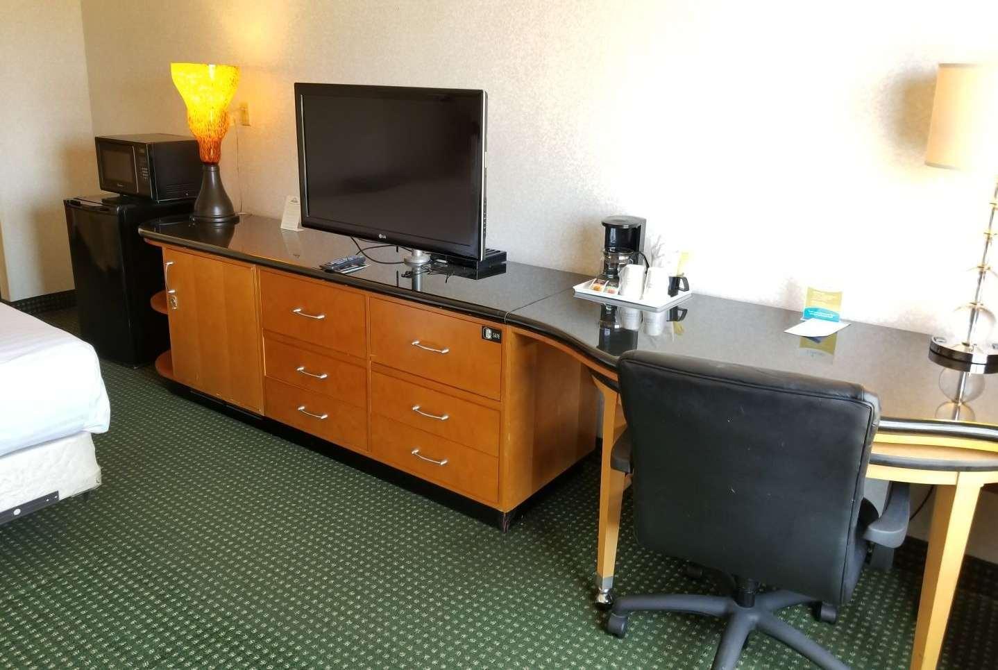 Hotel Clarion Pointe Near Erie Casino Kearsarge Esterno foto