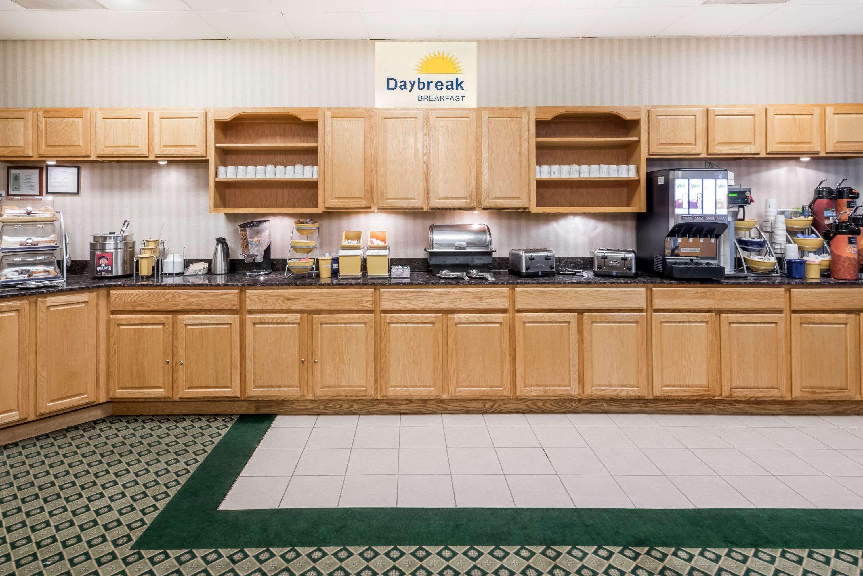 Hotel Clarion Pointe Near Erie Casino Kearsarge Esterno foto