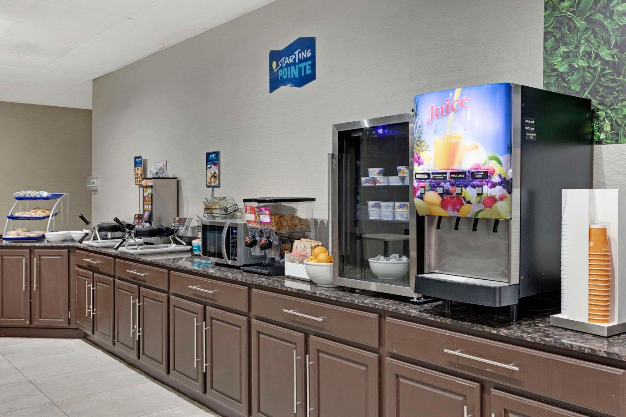 Hotel Clarion Pointe Near Erie Casino Kearsarge Esterno foto