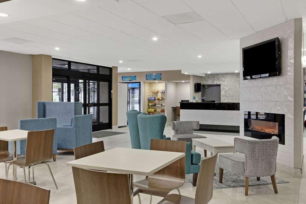 Hotel Clarion Pointe Near Erie Casino Kearsarge Ristorante foto