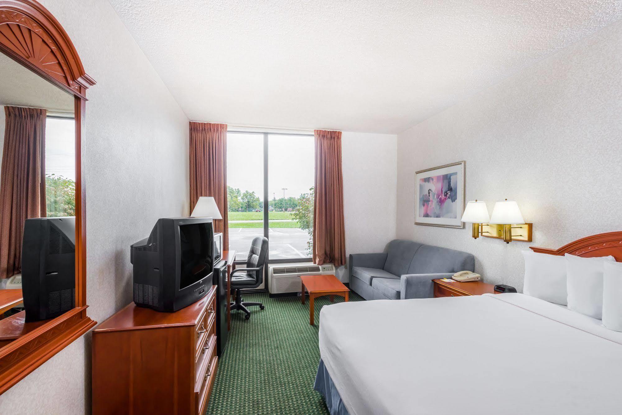 Hotel Clarion Pointe Near Erie Casino Kearsarge Esterno foto